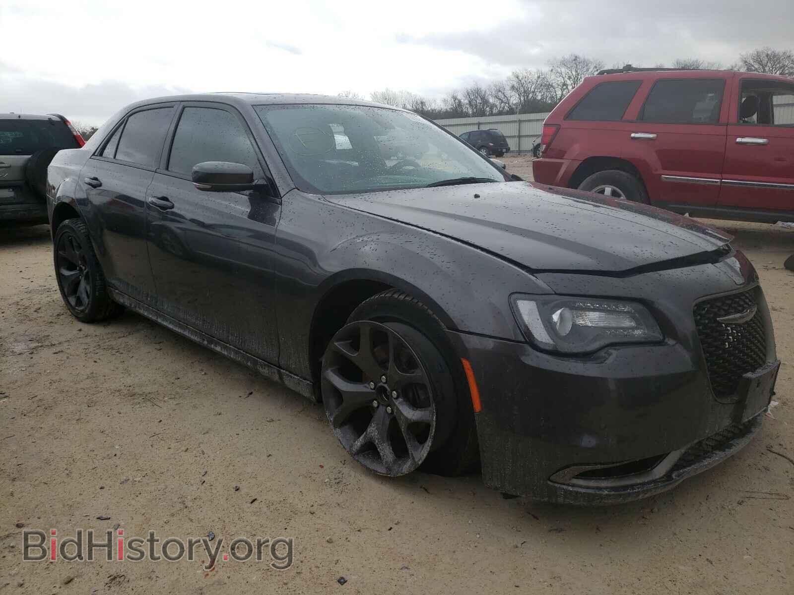 Фотография 2C3CCAGG9JH250707 - CHRYSLER 300 2018
