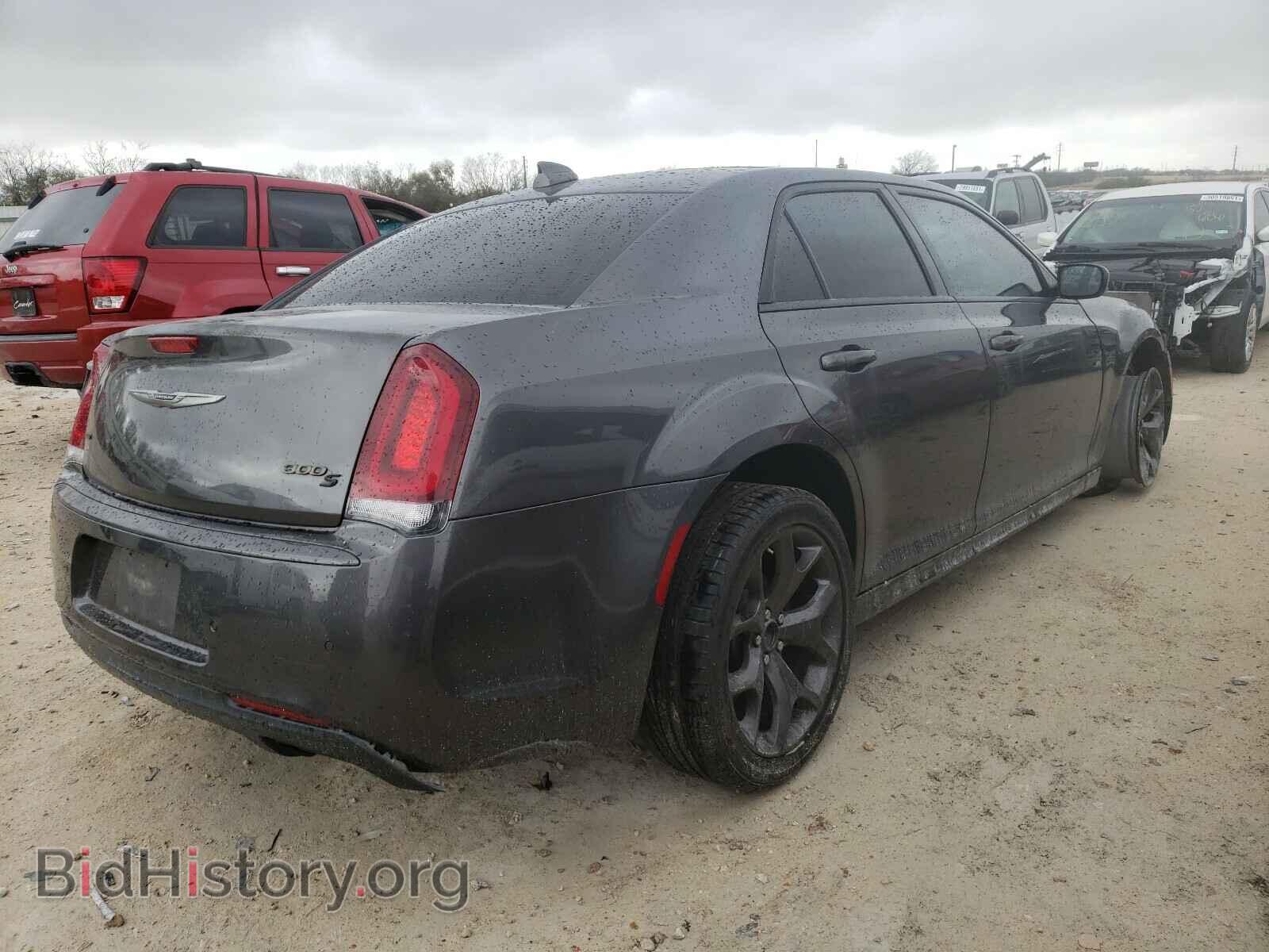 2018 CHRYSLER 300 - VIN: 2C3CCAGG9JH250707 - Фото 4
