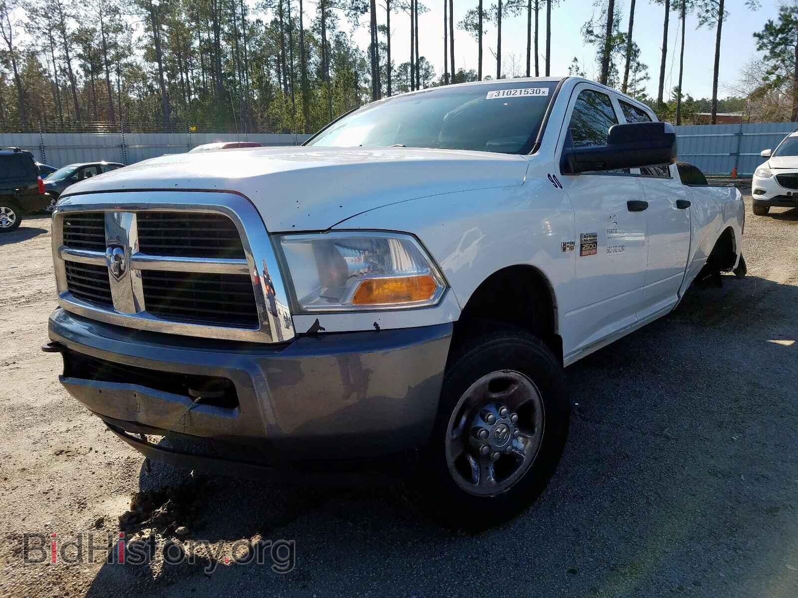 2011 DODGE RAM 2500 - VIN: 3D7TT2CT2BG610704 - Фото 2