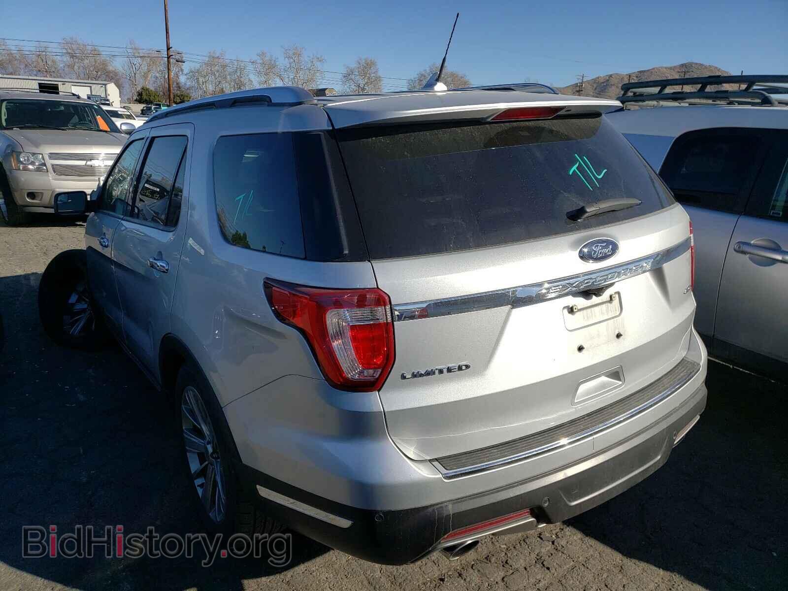 2018 FORD EXPLORER - VIN: 1FM5K8F82JGB10743 - Фото 3