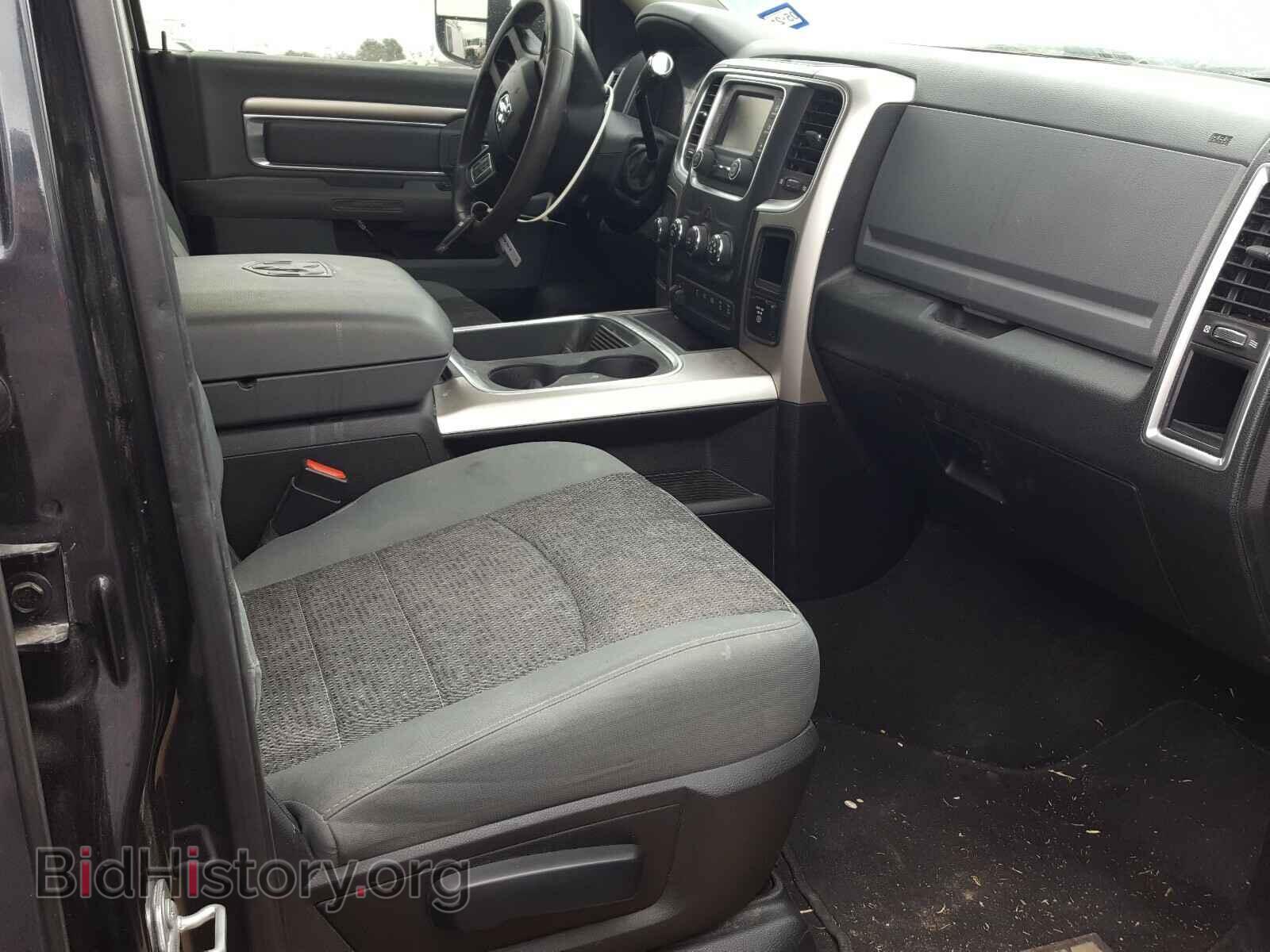 2017 RAM 2500 - VIN: 3C6UR5MLXHG562527 - Photo 5