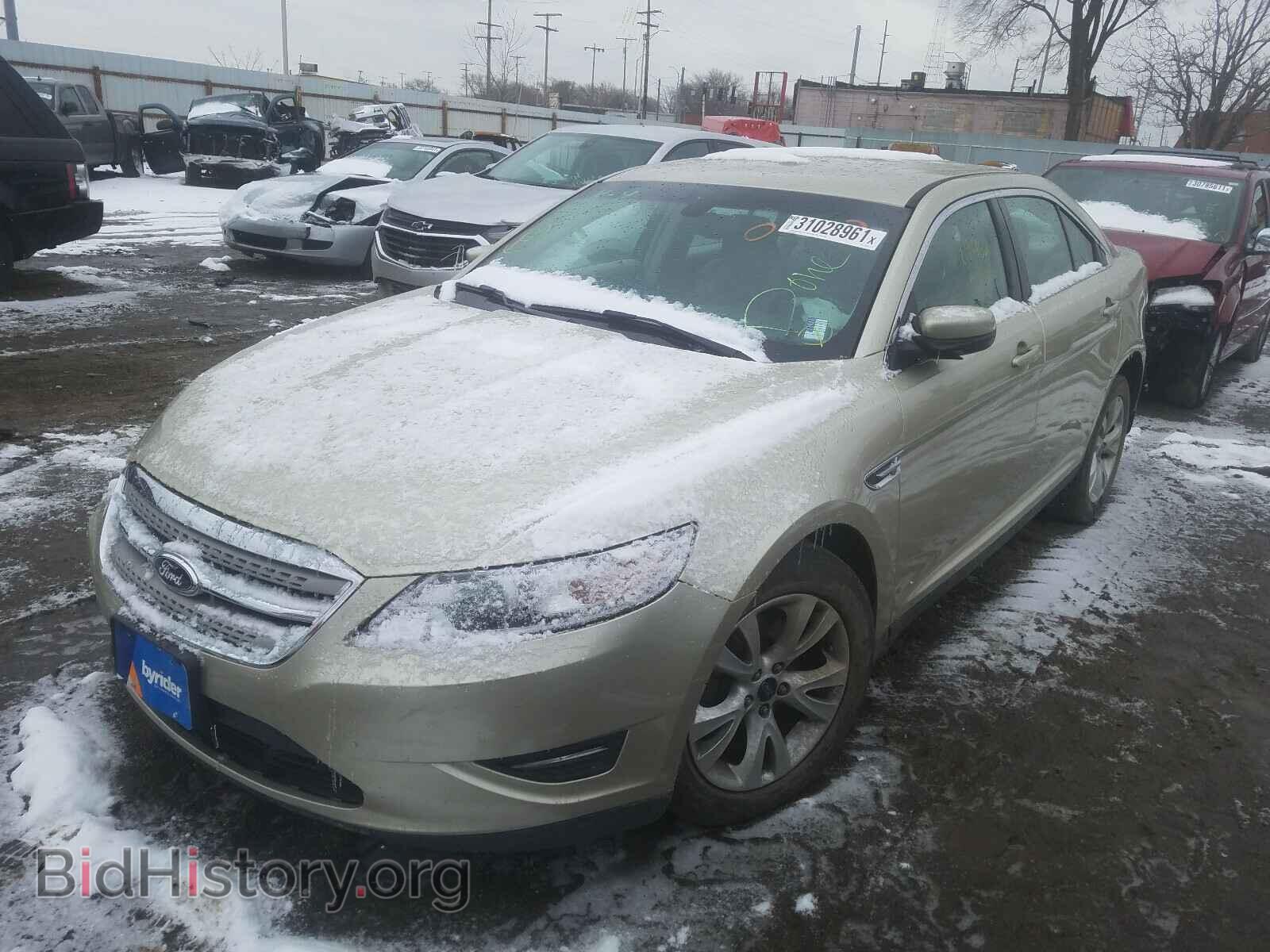 2011 FORD TAURUS - VIN: 1FAHP2EW8BG190802 - Фото 2