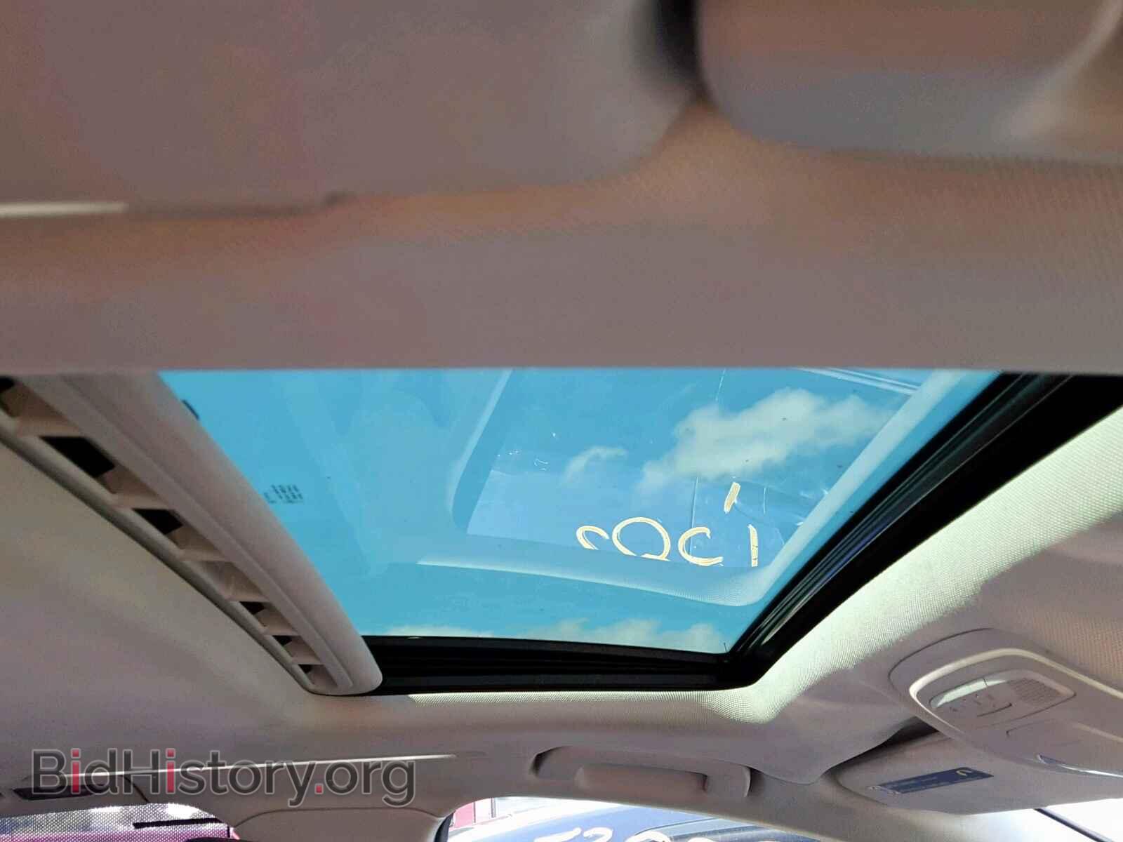 2012 AUDI A8 - VIN: WAUAVAFD1CN039142 - Photo 9