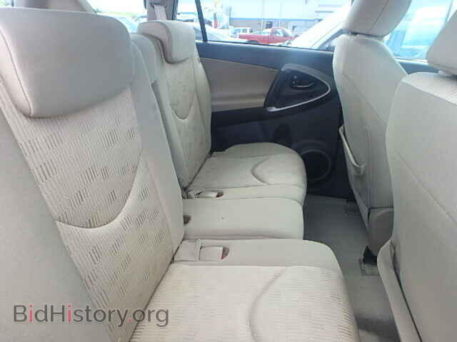2011 TOYOTA RAV4 - VIN: 2T3BF4DV6BW138130 - Фото 6