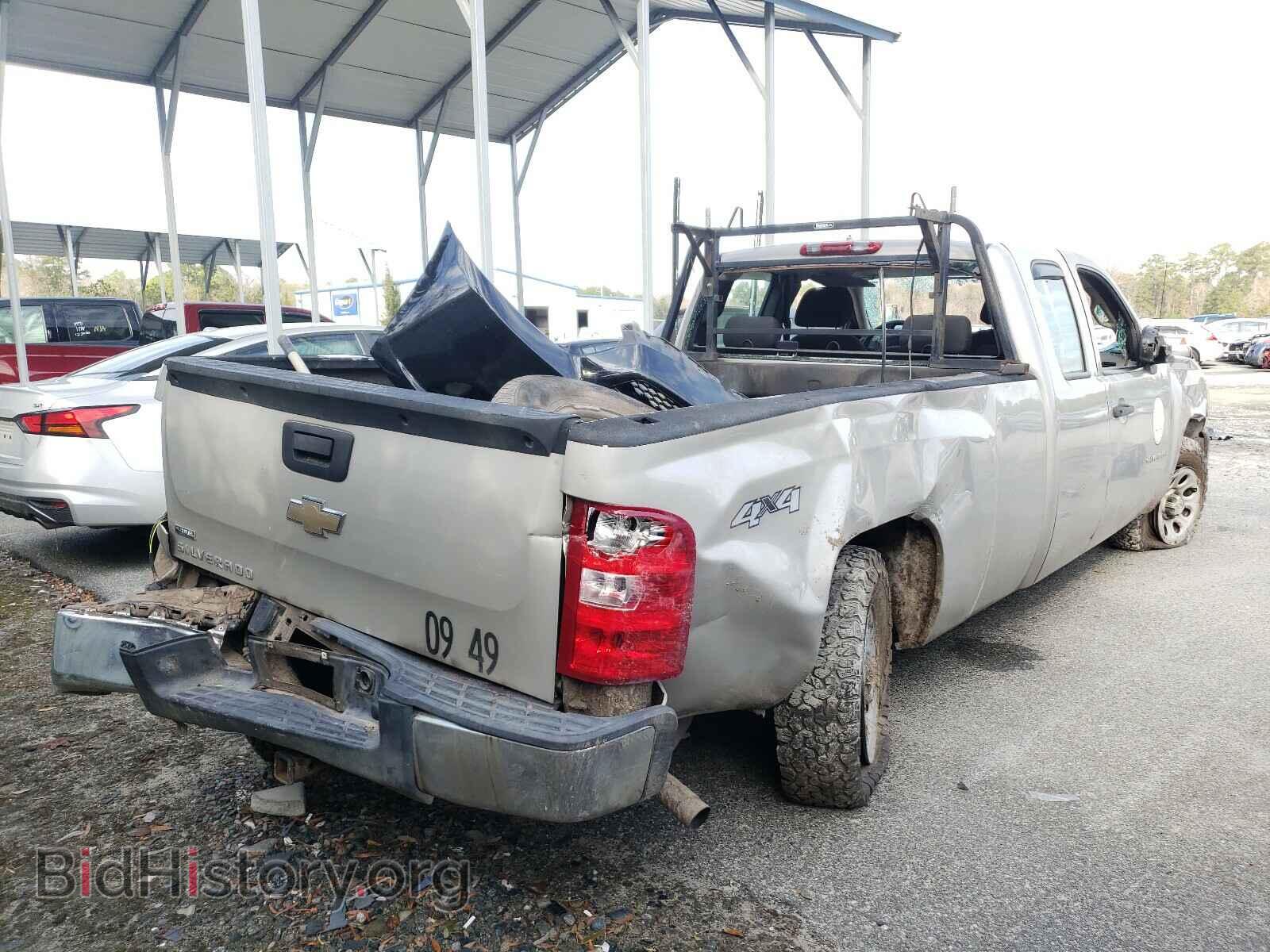 2009 CHEVROLET SILVERADO - VIN: 1GCEK19049E150749 - Фото 4