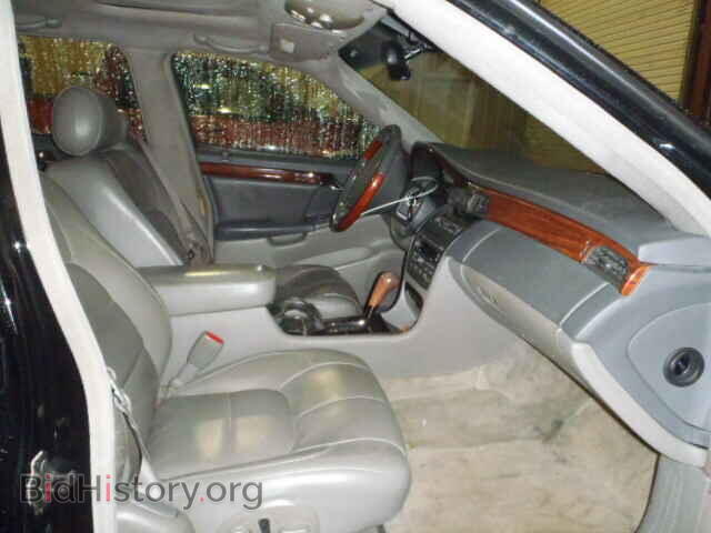 2000 CADILLAC DEVILLE - VIN: 1G6KF5493YU281280 - Photo 5