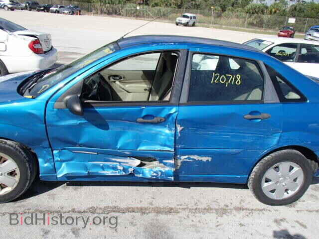 2007 FORD FOCUS - VIN: 1FAHP34N47W269069 - Фото 9