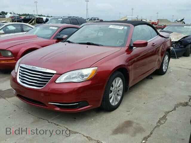 2011 CHRYSLER 200 - VIN: 1C3BC2EB2BN539509 - Фото 2