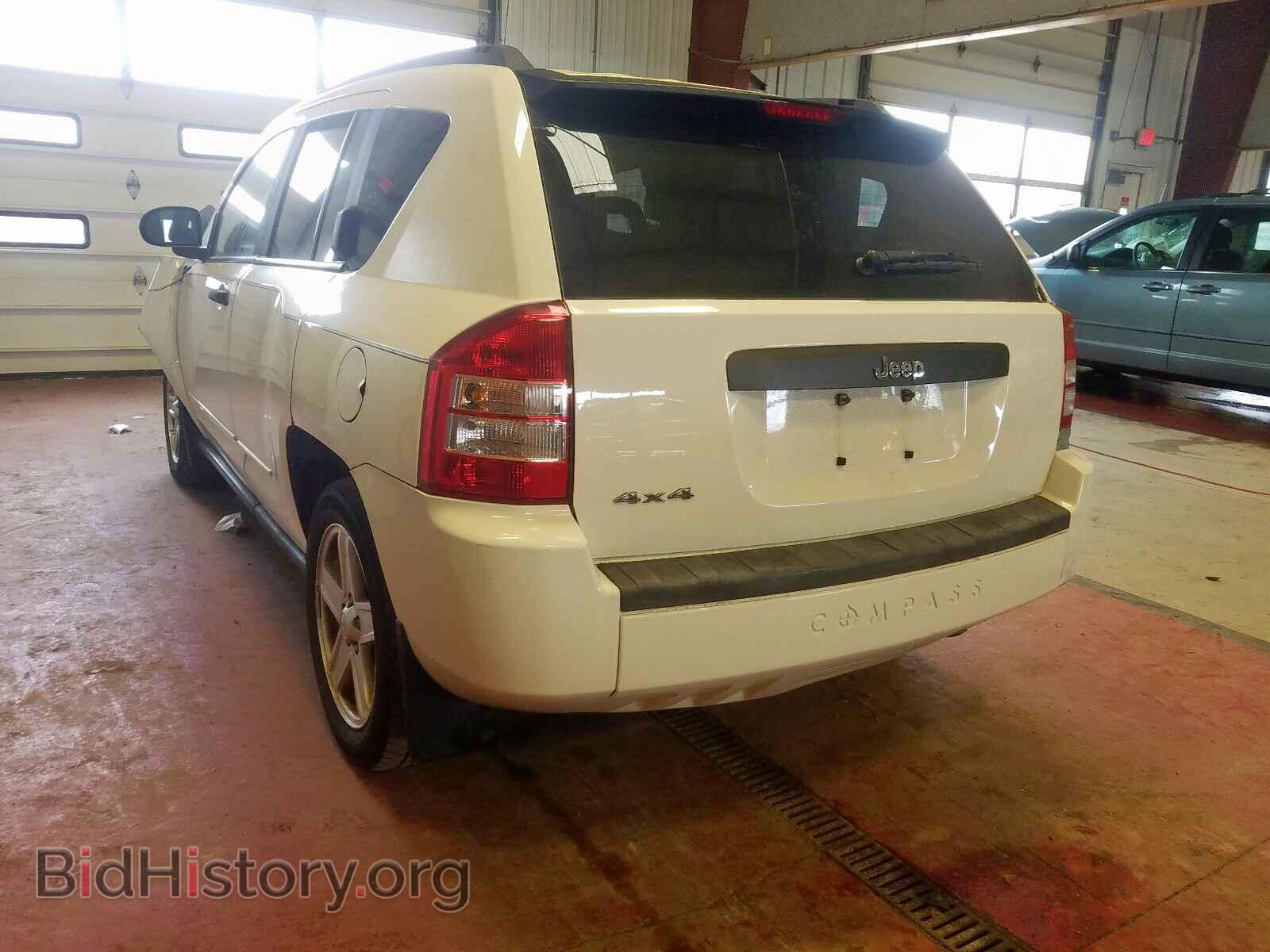 2009 JEEP COMPASS - VIN: 1J4FF47B59D137281 - Photo 3