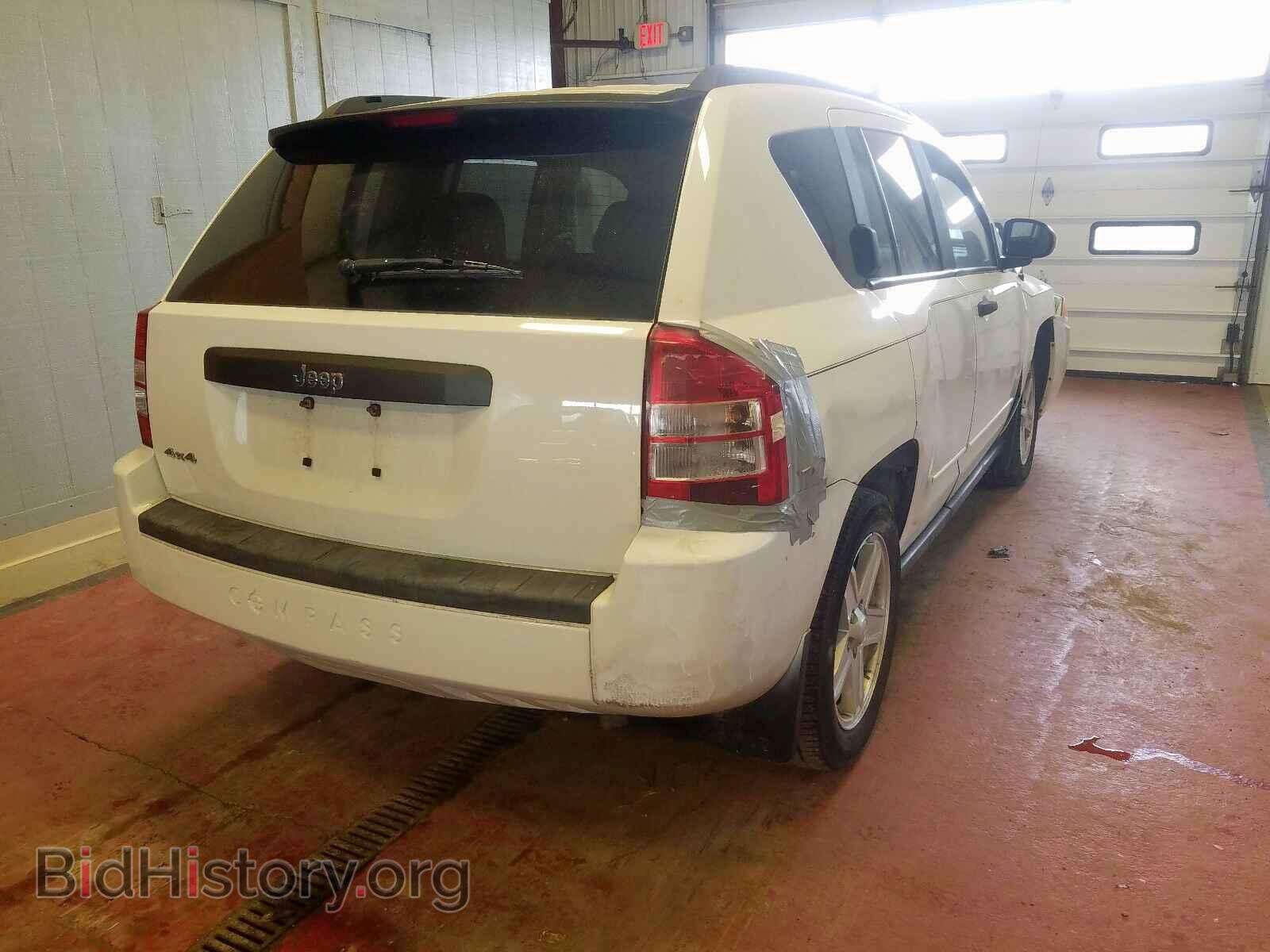 2009 JEEP COMPASS - VIN: 1J4FF47B59D137281 - Photo 4