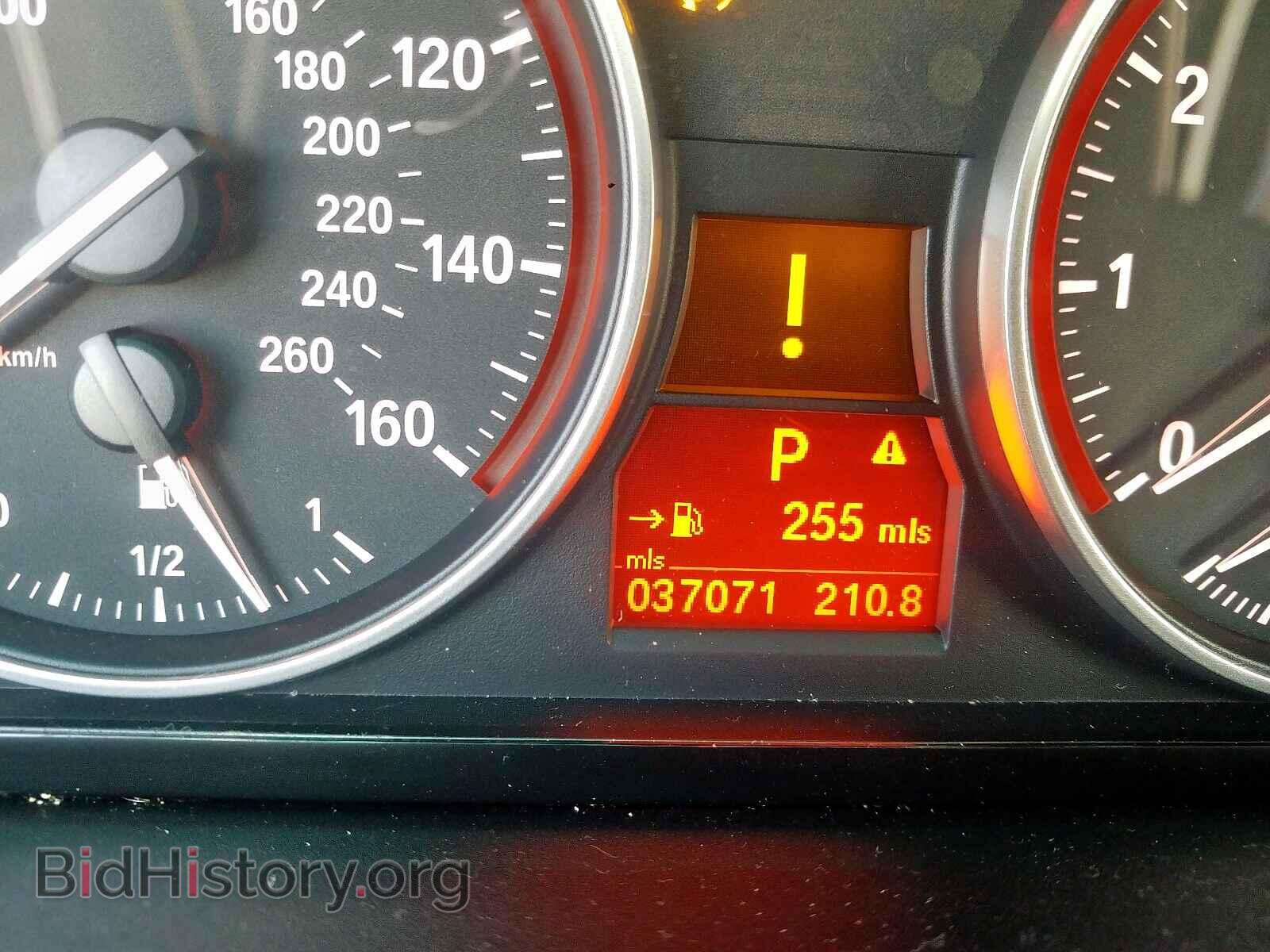 2010 BMW 3 SERIES - VIN: WBAPH5G52ANM34976 - Фото 8