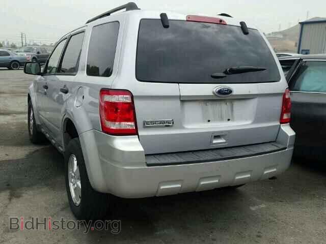 2011 FORD ESCAPE - VIN: 1FMCU0D77BKB46570 - Фото 3