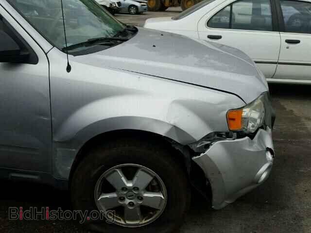 2011 FORD ESCAPE - VIN: 1FMCU0D77BKB46570 - Фото 9