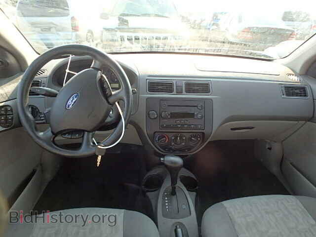2005 FORD FOCUS - VIN: 1FAFP36N55W189720 - Фото 9