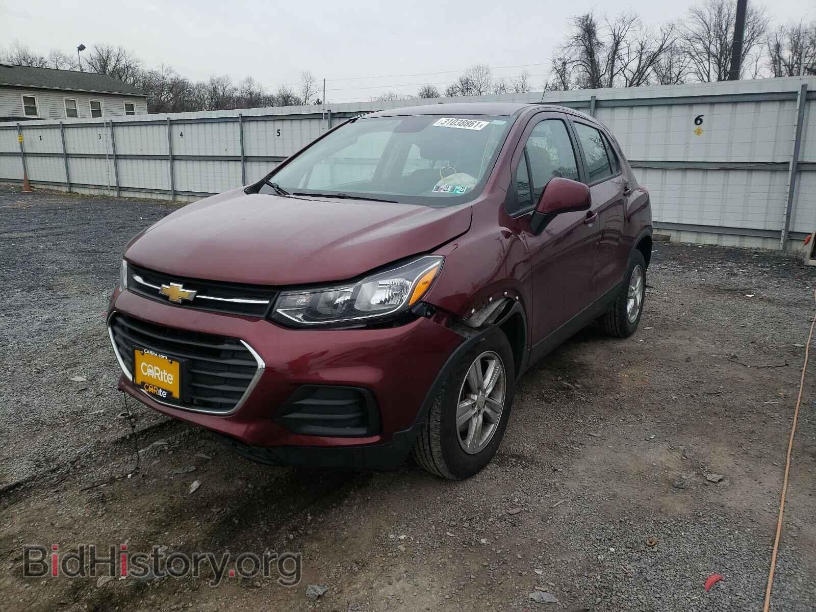 2017 CHEVROLET TRAX - VIN: 3GNCJNSB3HL195023 - Photo 2