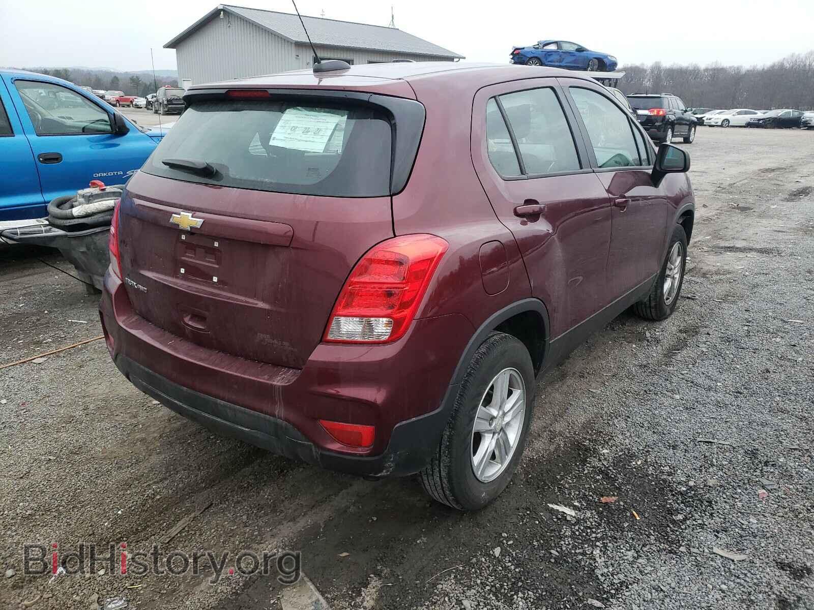 2017 CHEVROLET TRAX - VIN: 3GNCJNSB3HL195023 - Photo 4
