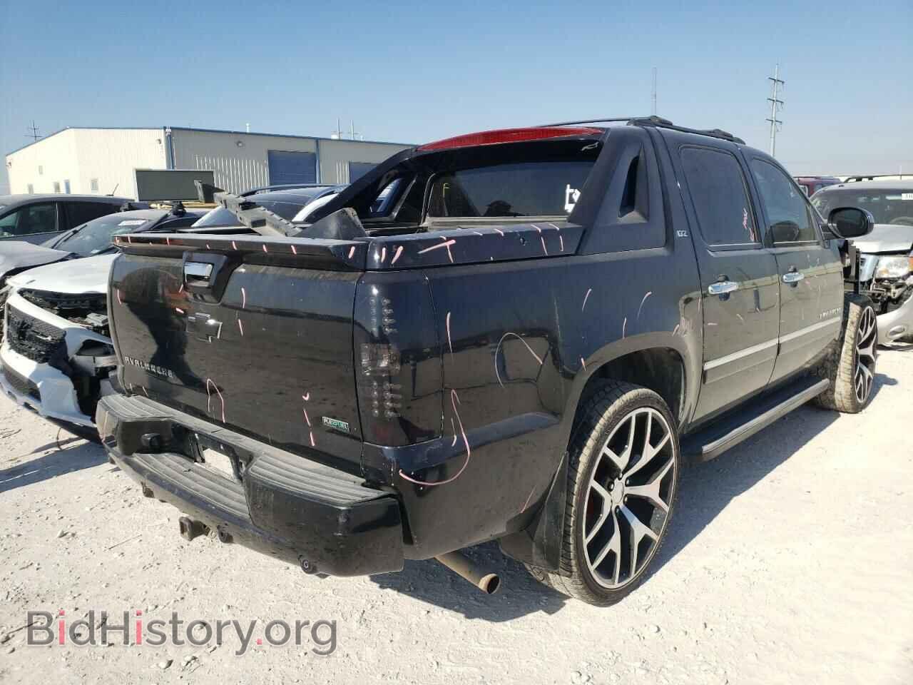 2011 CHEVROLET AVALANCHE - VIN: 3GNTKGE36BG158609 - Фото 4