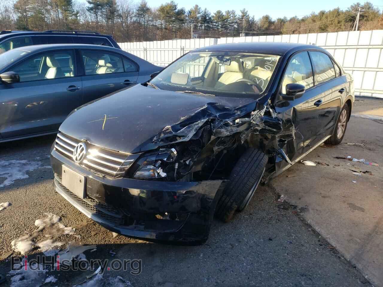 2013 VOLKSWAGEN PASSAT - VIN: 1VWAP7A33DC132754 - Фото 2