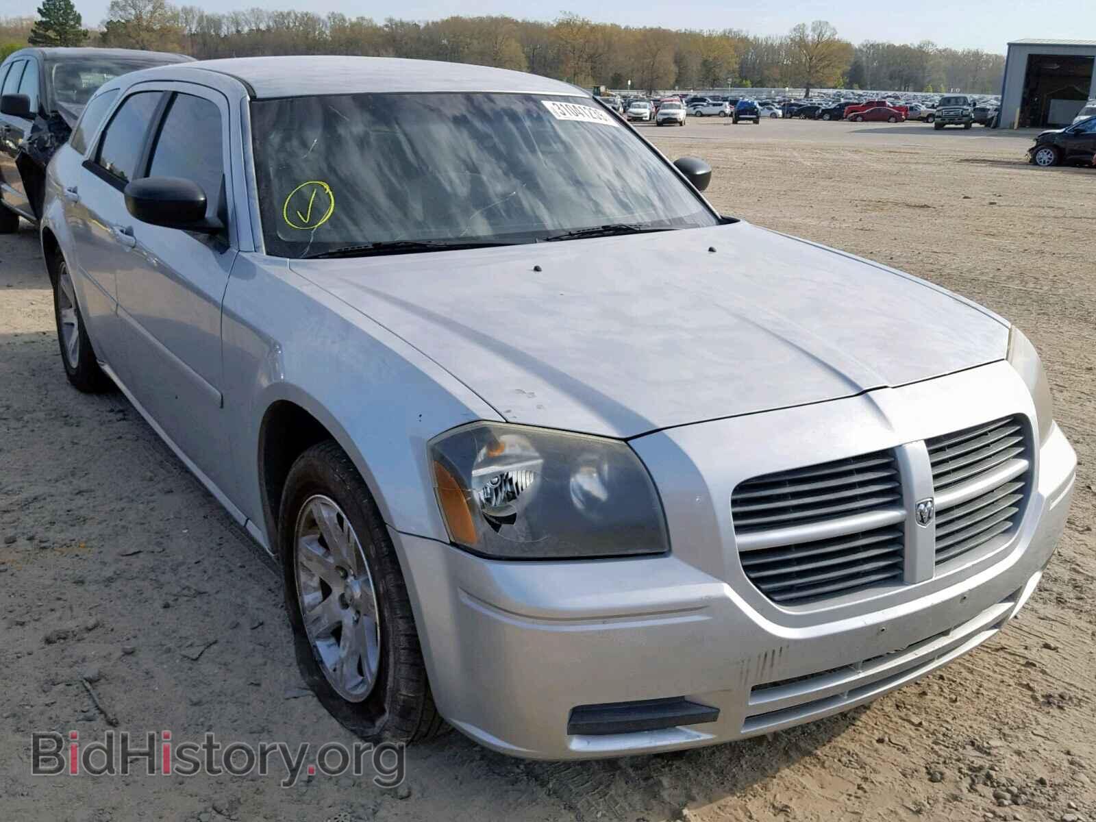 Photo 2D4FV47T56H270545 - DODGE MAGNUM 2006