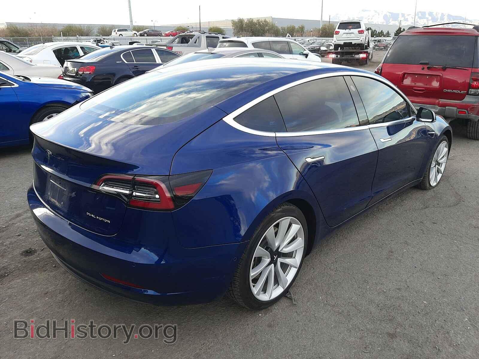 2018 TESLA MODEL 3 - VIN: 5YJ3E1EB7JF131072 - Photo 4