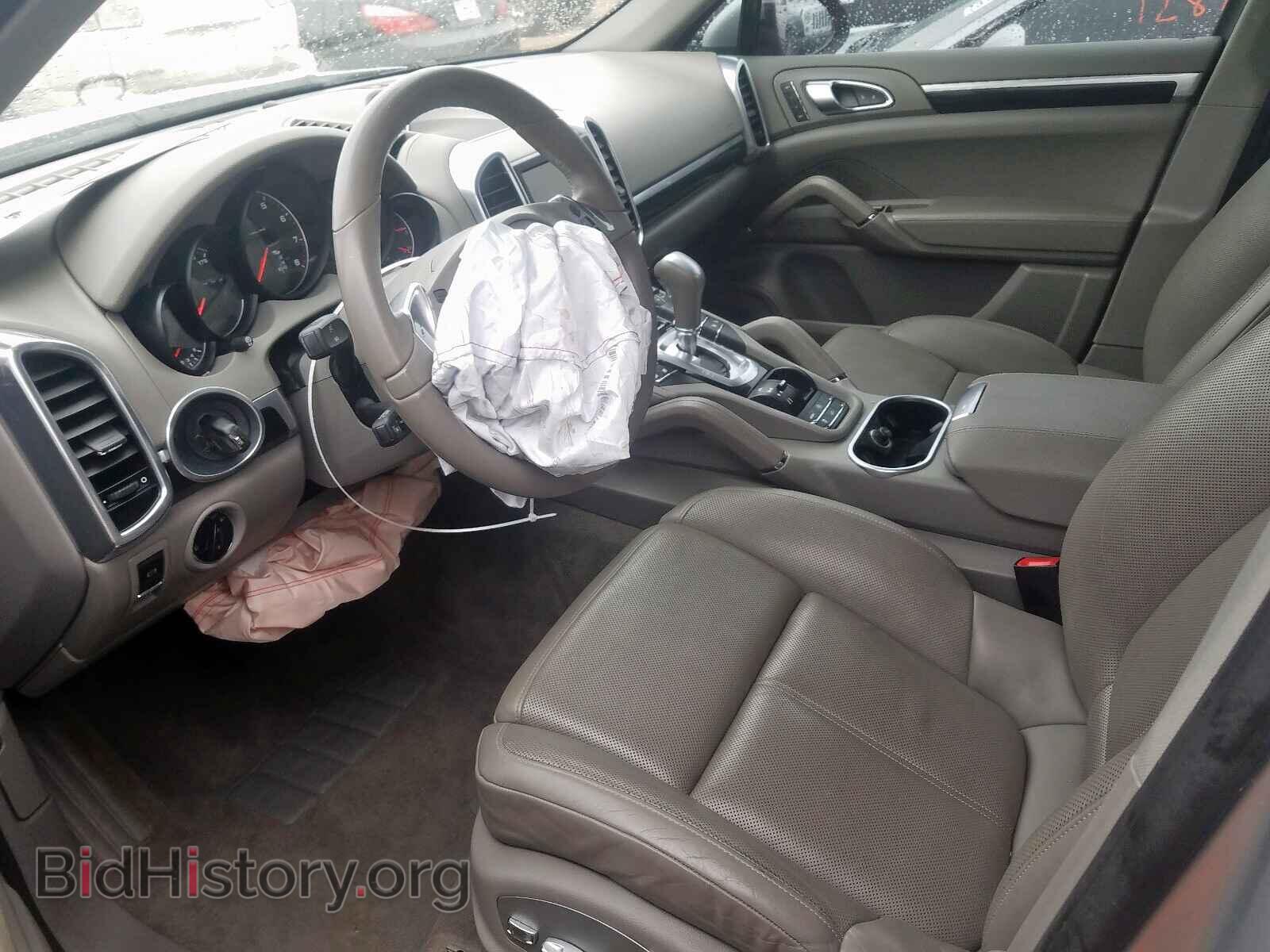 Фотография WP1AA2A22CLA06316 - PORSCHE CAYENNE 2012