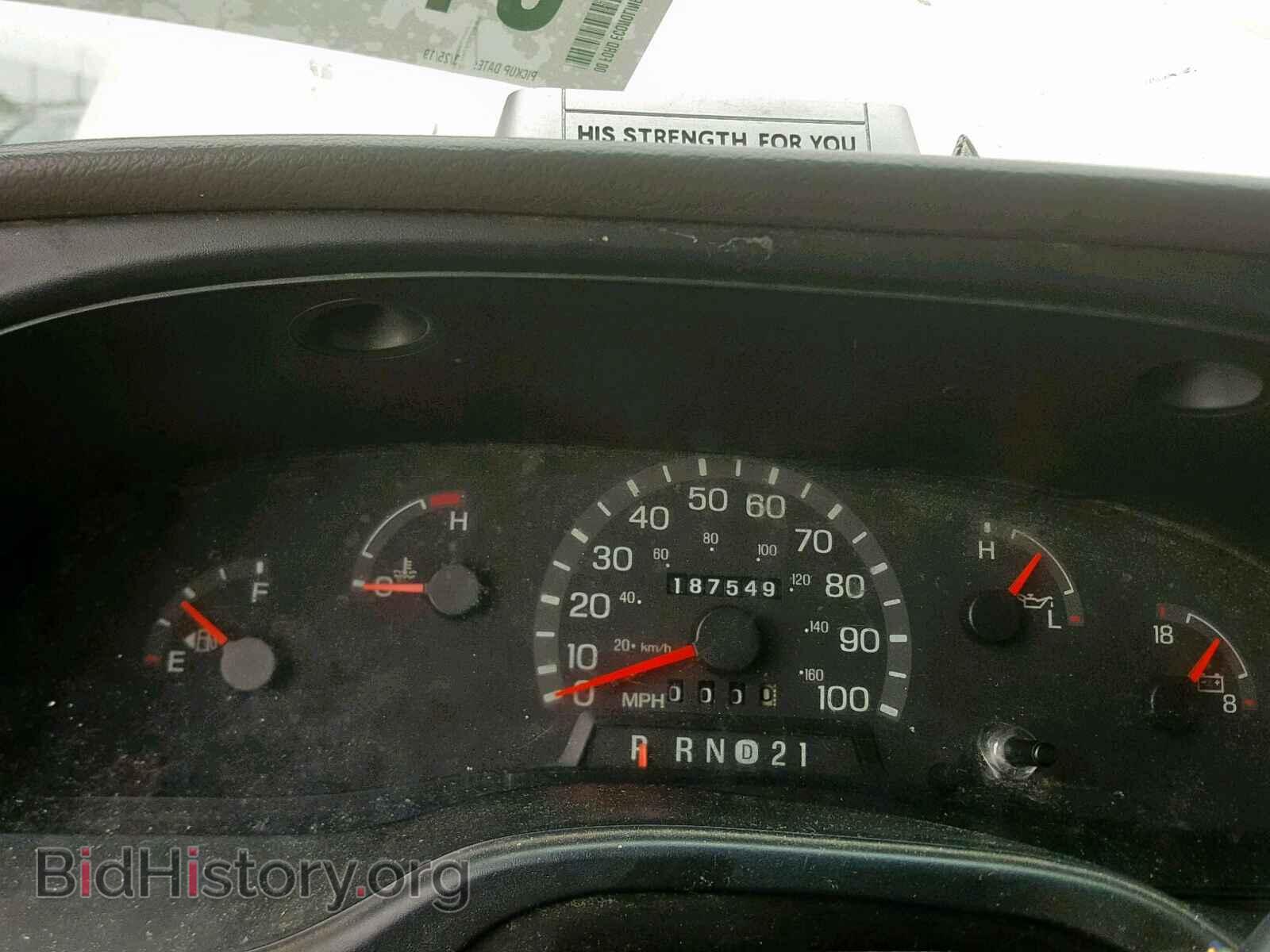 2000 FORD ECONOLINE - VIN: 1FBSS31L9YHA24389 - Photo 8
