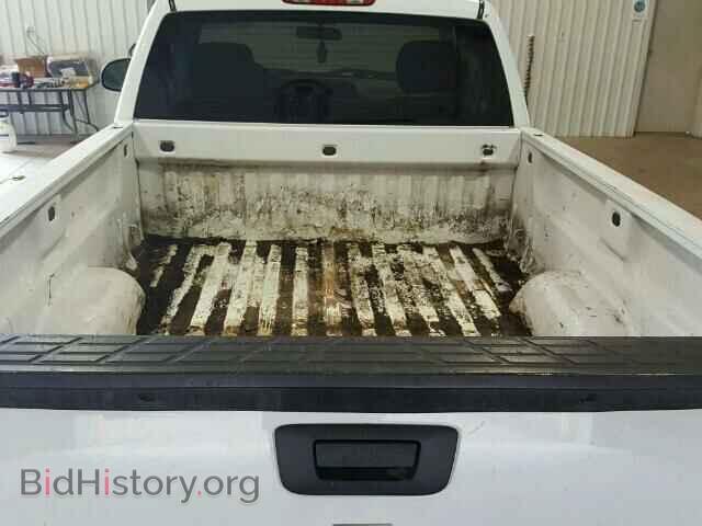 2010 CHEVROLET SILVERADO - VIN: 1GCPCPEX7AZ265810 - Фото 6