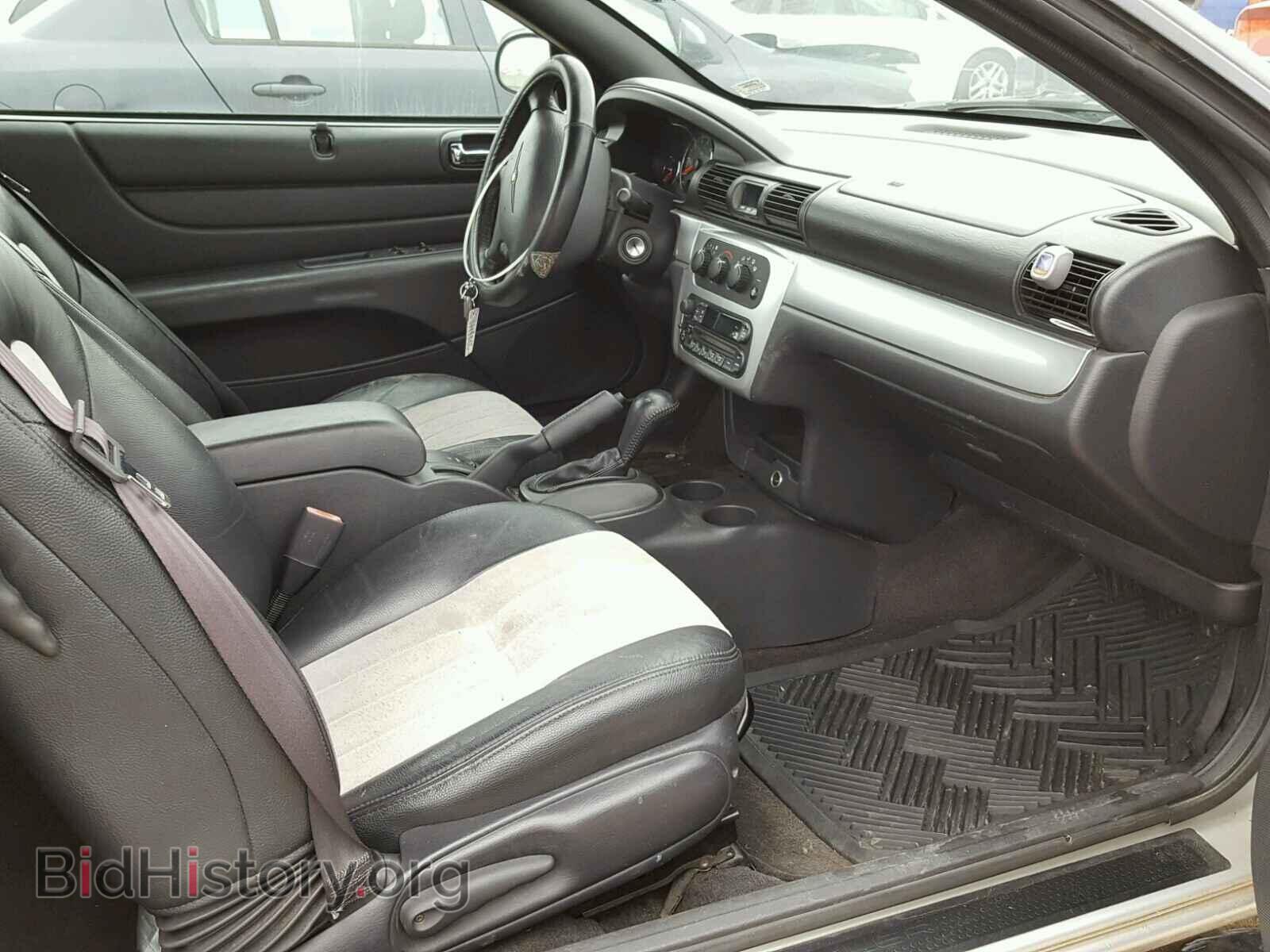 2004 CHRYSLER SEBRING - VIN: 1C3EL55R44N239369 - Фото 5