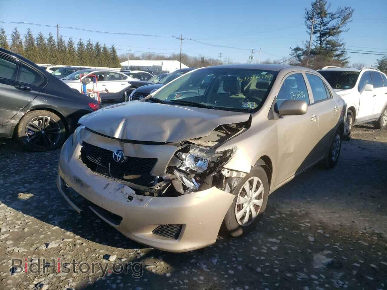 2010 TOYOTA COROLLA - VIN: 2T1BU4EE2AC263588 - Фото 2