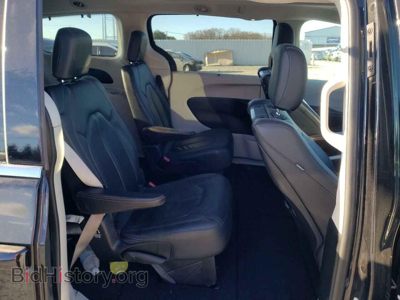 2018 CHRYSLER PACIFICA - VIN: 2C4RC1EG7JR261904 - Фото 6