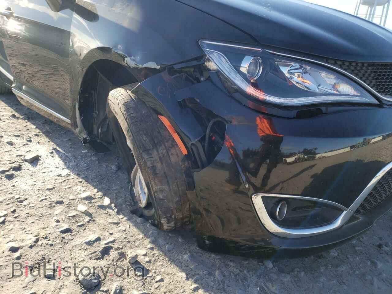 2018 CHRYSLER PACIFICA - VIN: 2C4RC1EG7JR261904 - Фото 9