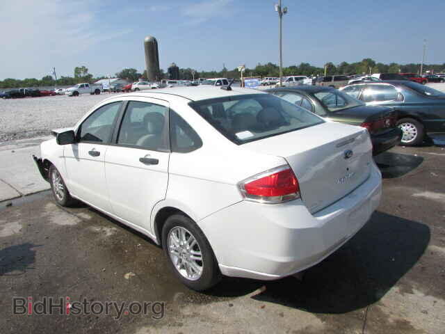 2009 FORD FOCUS - VIN: 1FAHP35N09W185882 - Фото 3