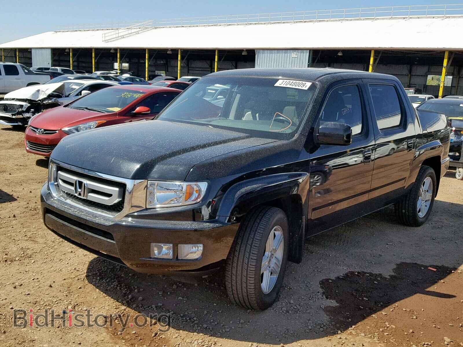 2011 HONDA RIDGELINE - VIN: 5FPYK1F54BB001640 - Фото 2