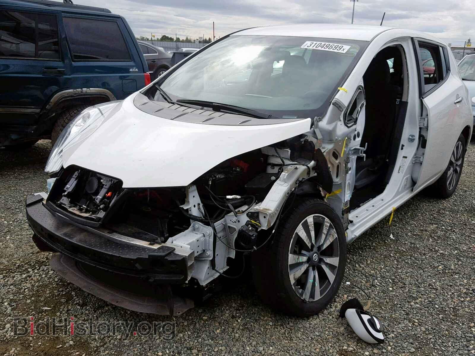2017 NISSAN LEAF - VIN: 1N4BZ0CP4HC302513 - Фото 2