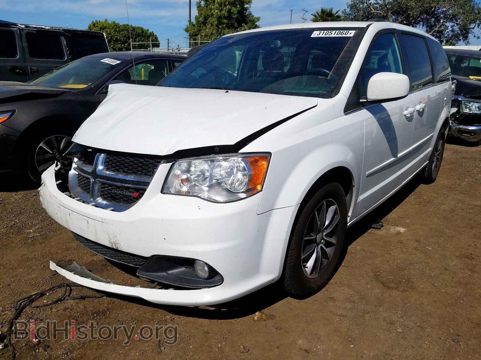 2017 DODGE CARAVAN - VIN: 2C4RDGCG7HR783431 - Фото 2