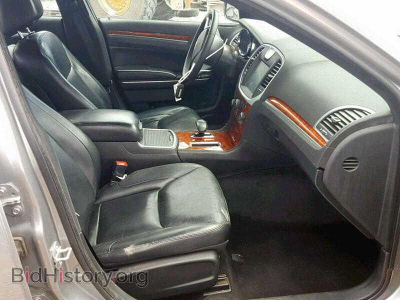 2014 Chrysler 300 (VIN 2C3CCAAG3EH365186) — фото 5 из 10