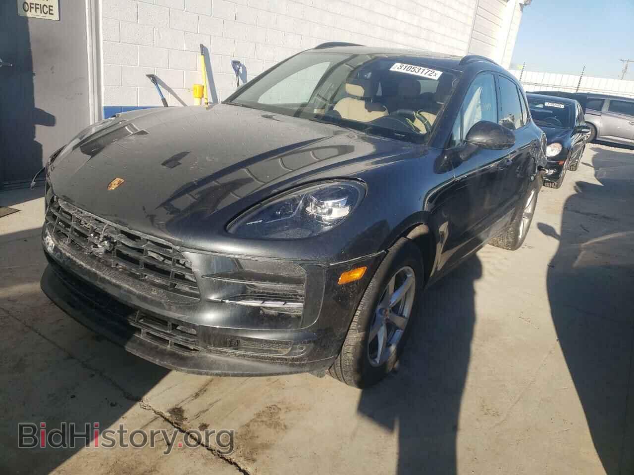 2019 PORSCHE MACAN - VIN: WP1AA2A56KLB08078 - Фото 2
