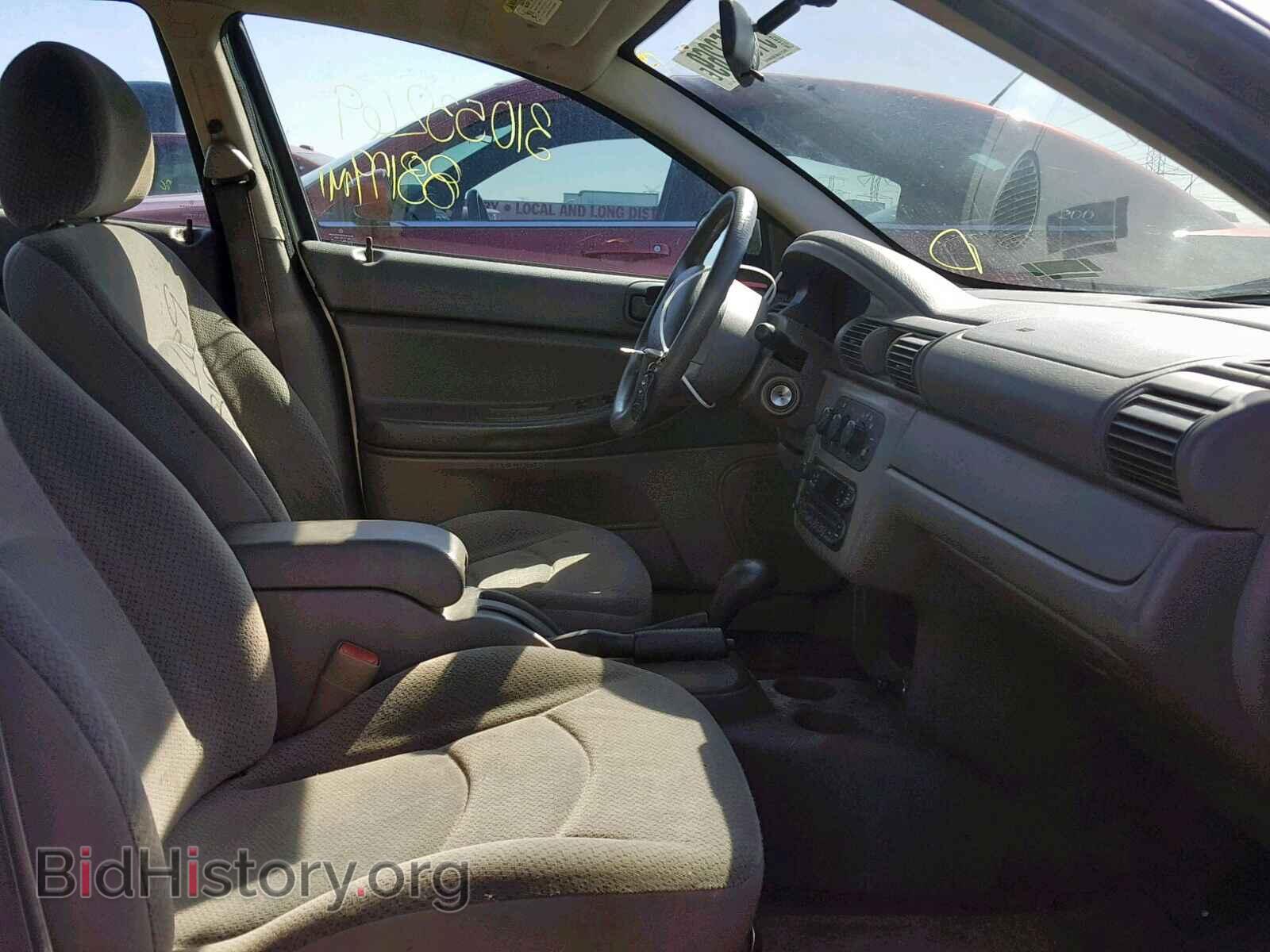 2004 CHRYSLER SEBRING - VIN: 1C3EL46R24N184221 - Фото 5