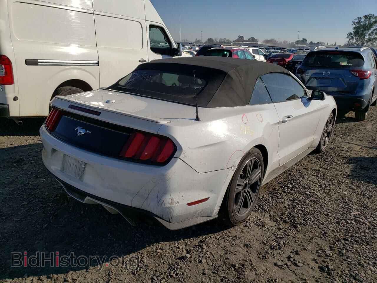 2015 FORD MUSTANG - VIN: 1FATP8UH6F5404347 - Фото 4