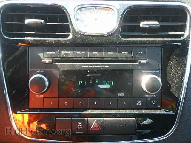 2013 CHRYSLER 200 - VIN: 1C3CCBAB0DN669902 - Фото 9