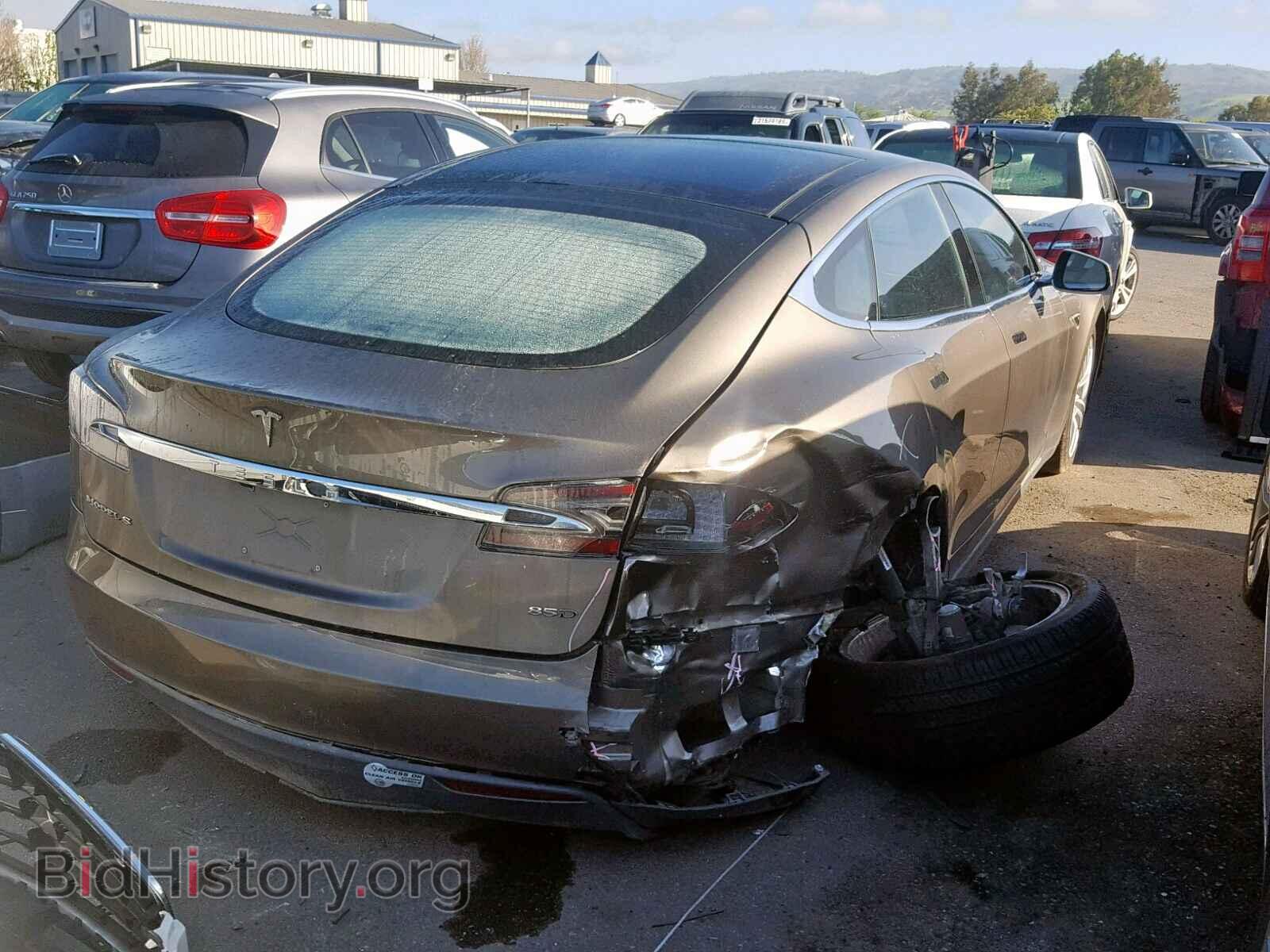 2015 TESLA MODEL S - VIN: 5YJSA1E22FF108345 - Photo 4