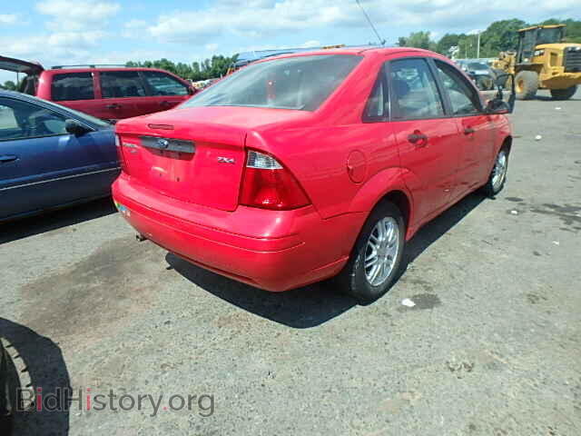 2005 FORD FOCUS - VIN: 1FAFP34NX5W231883 - Фото 4
