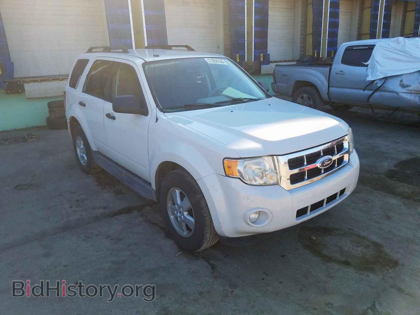 Фотография 1FMCU03G49KA82046 - FORD ESCAPE 2009