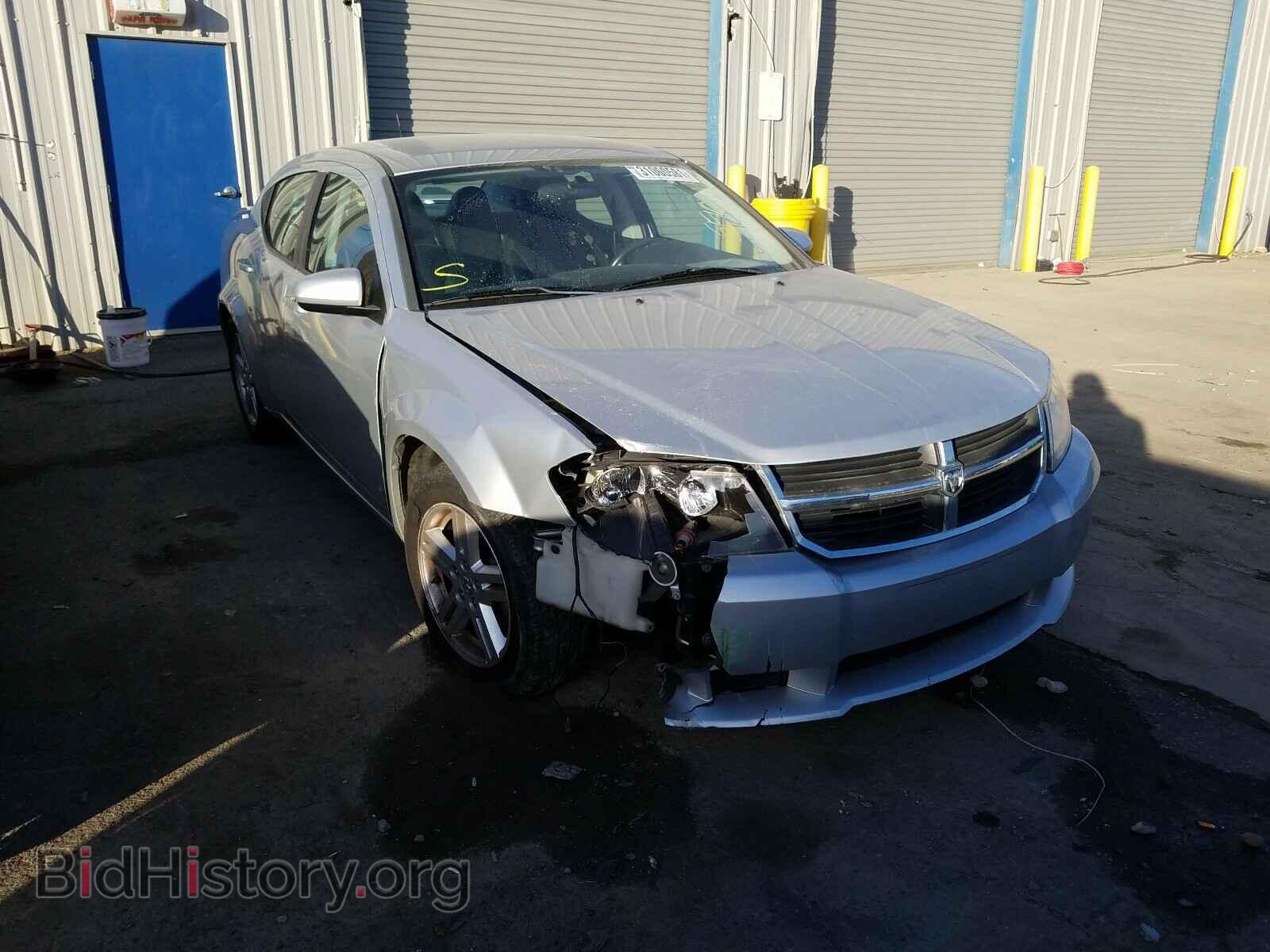 Photo 1B3CC5FB7AN198303 - DODGE AVENGER 2010