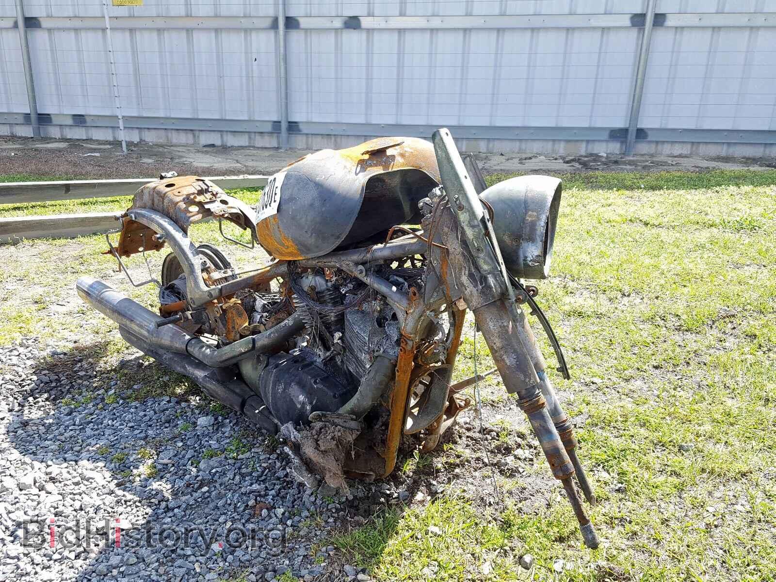 Photo JS1VS55A662112663 - SUZUKI BOULEVARD 2006
