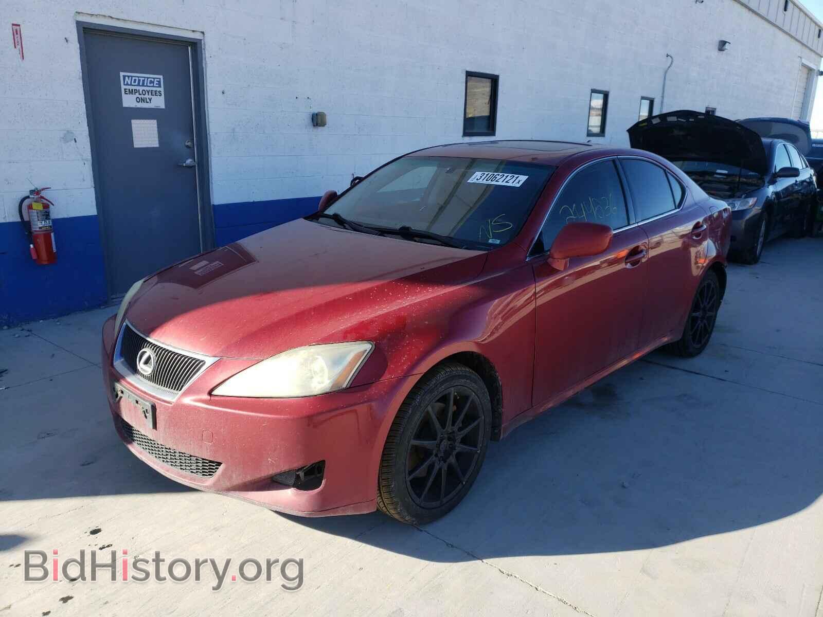 2008 LEXUS IS - VIN: JTHCK262682024944 - Photo 2