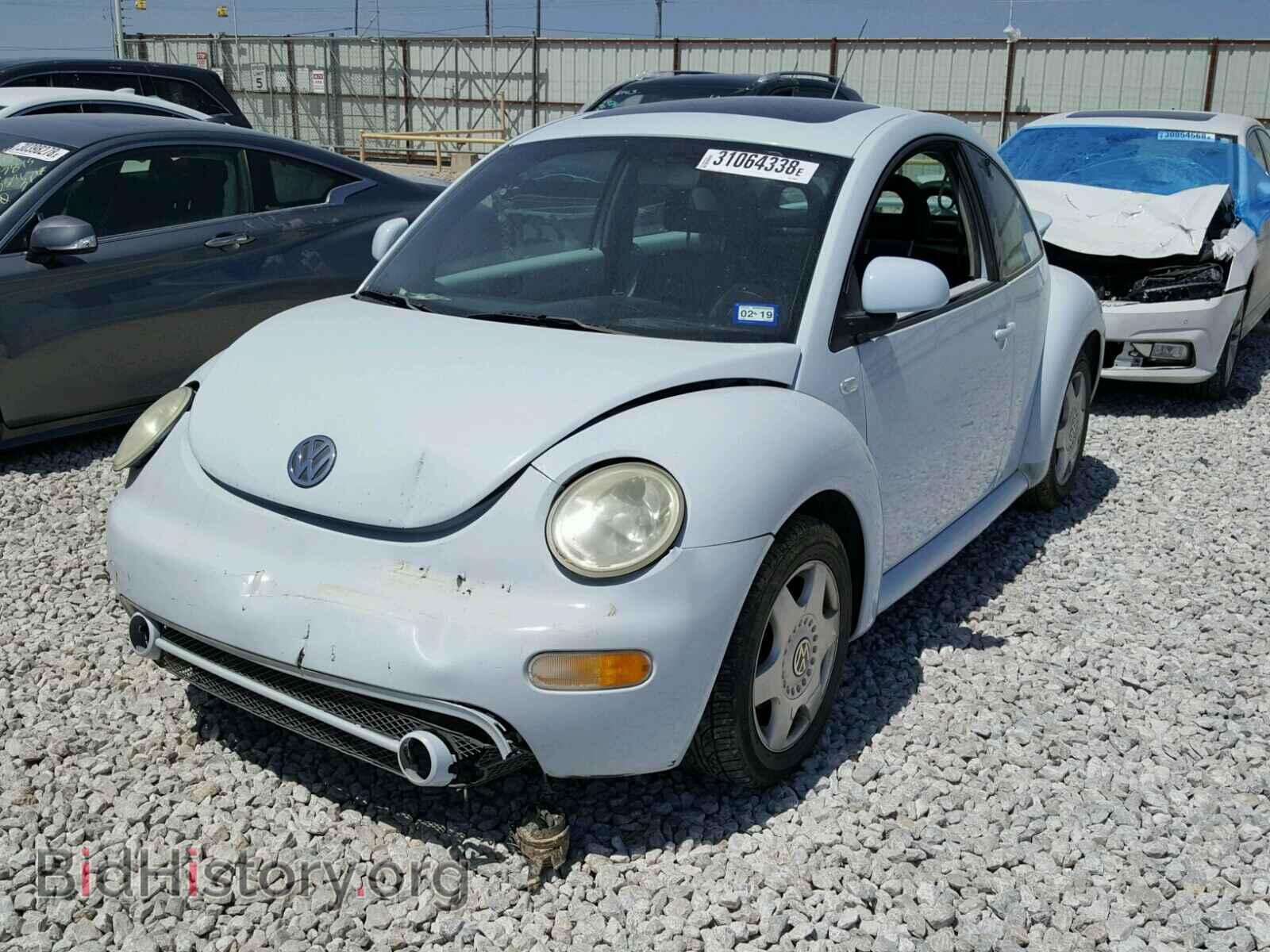 2000 VOLKSWAGEN BEETLE - VIN: 3VWCA21C1YM484846 - Фото 2
