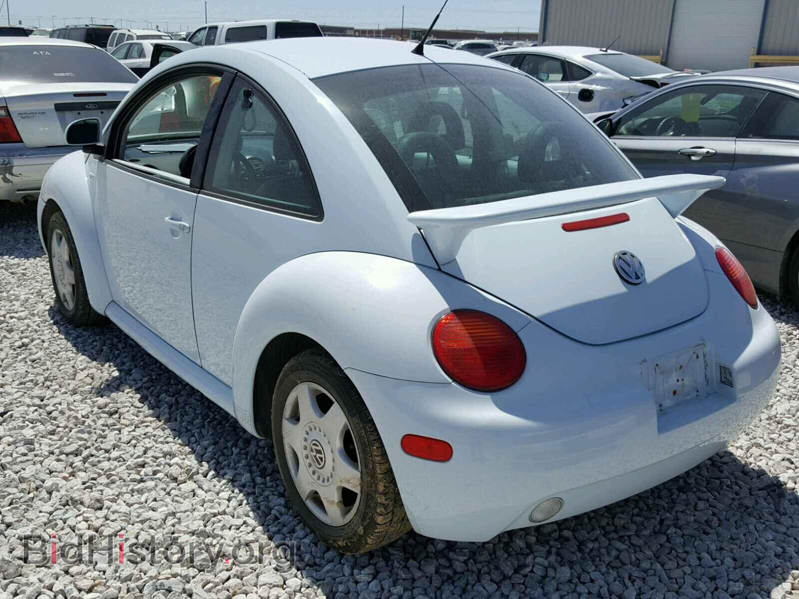 2000 VOLKSWAGEN BEETLE - VIN: 3VWCA21C1YM484846 - Фото 3