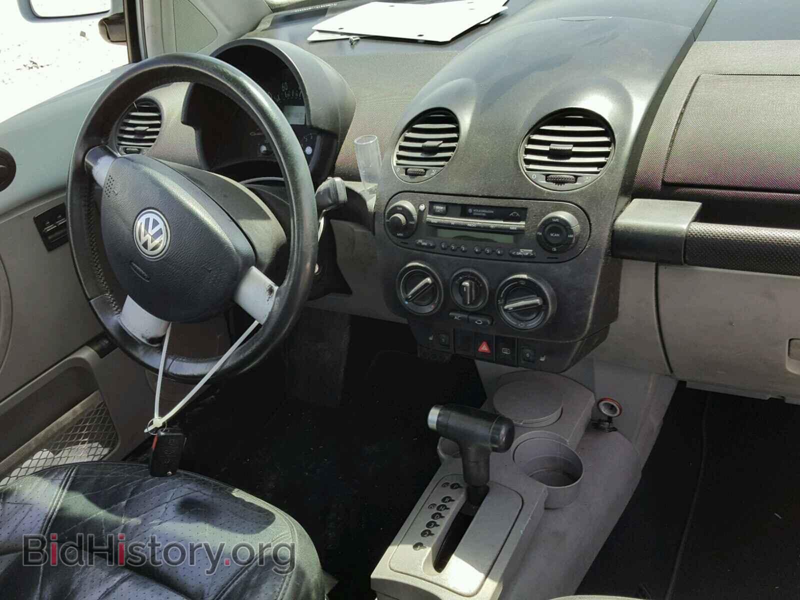2000 VOLKSWAGEN BEETLE - VIN: 3VWCA21C1YM484846 - Фото 9