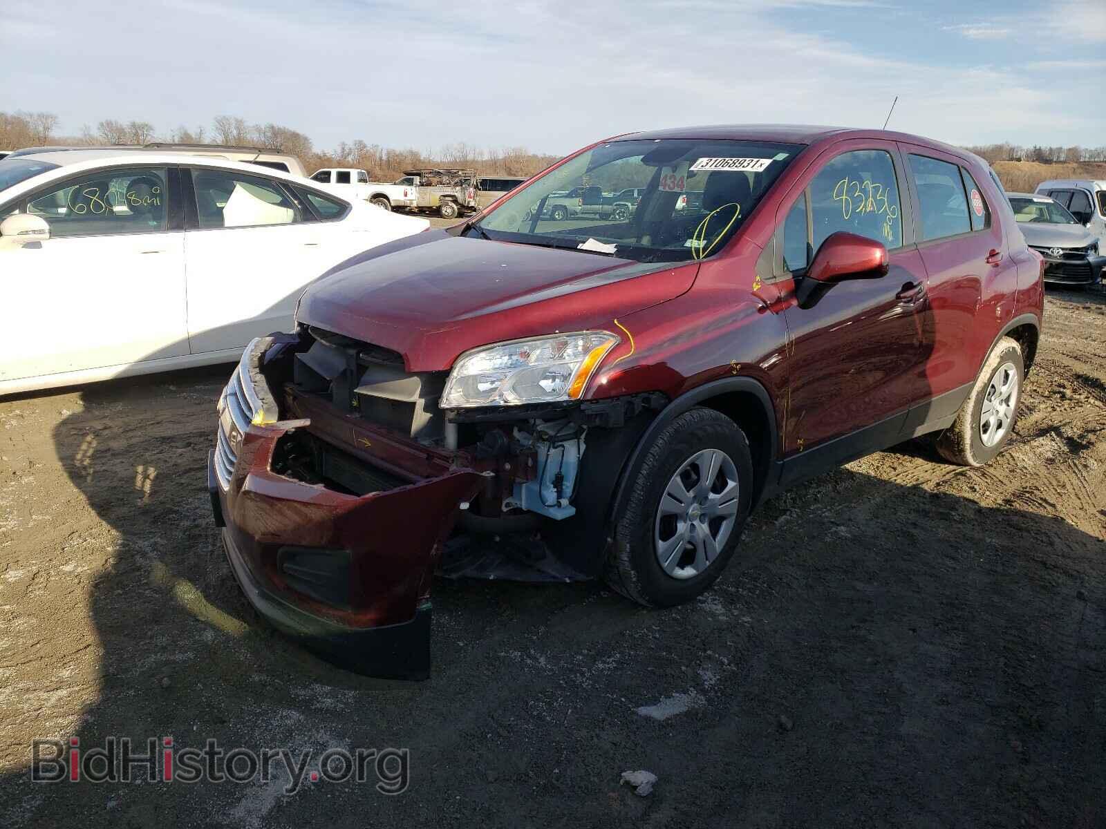 2016 CHEVROLET TRAX - VIN: 3GNCJKSB3GL276343 - Фото 2